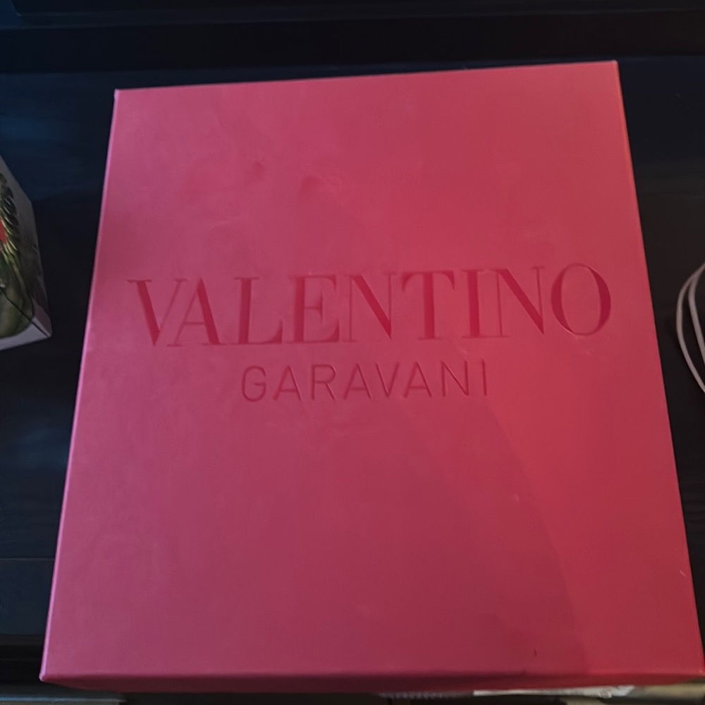 Valentino box